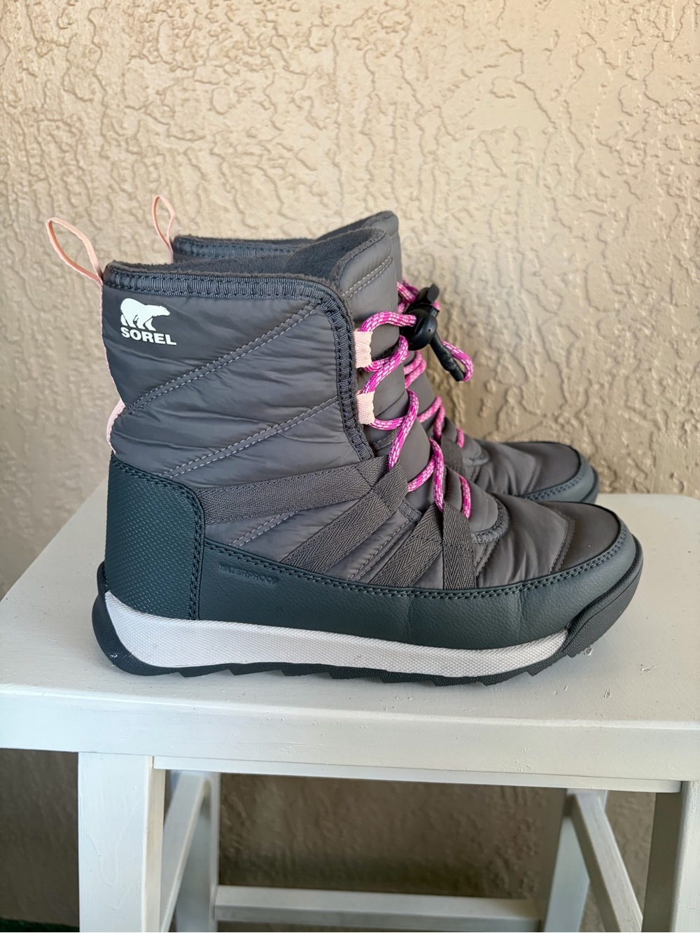 Sorel Kids Gray and Pink Toggle Lace Snow Boots
